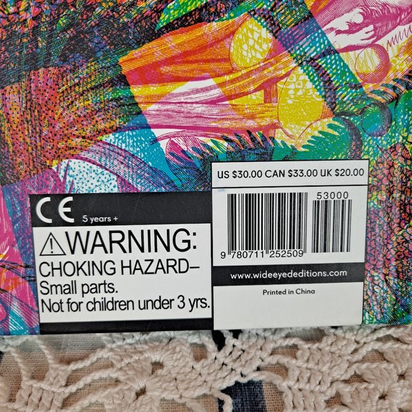 Illumisaurus Explore the World of Dinosaurs Hardcover Book w/color lens - Picture 5 of 12